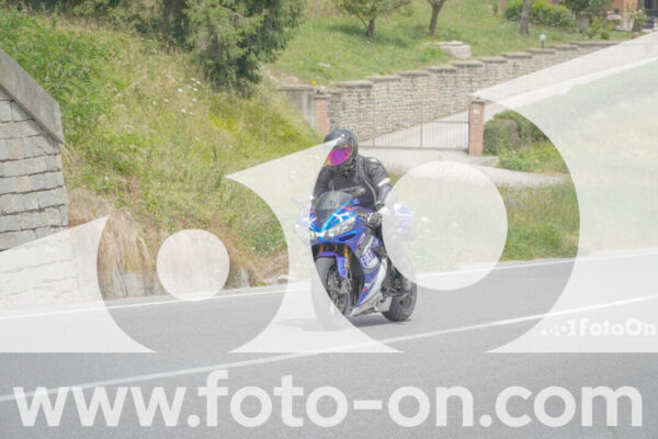 <h1 class="product-title">thumb_FF109022</h1>