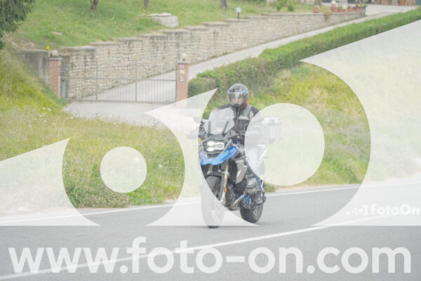 <h1 class="product-title">thumb_FF109030</h1>