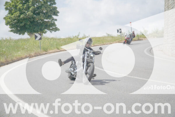 <h1 class="product-title">thumb_FF109082</h1>