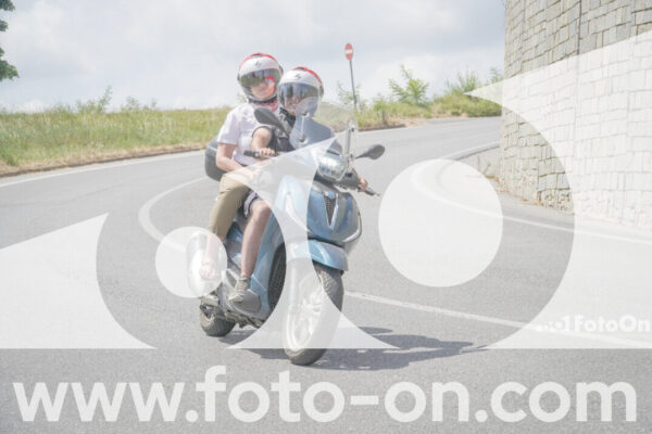 <h1 class="product-title">thumb_FF109100</h1>