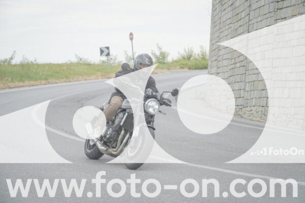 <h1 class="product-title">thumb_FF109111</h1>