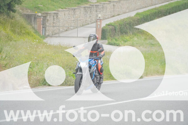 <h1 class="product-title">thumb_FF109131</h1>