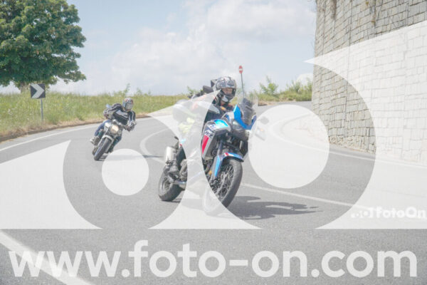 <h1 class="product-title">thumb_FF109169-1</h1>