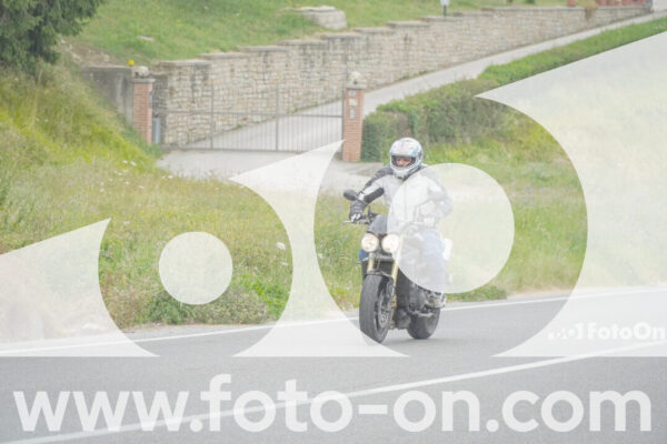 <h1 class="product-title">thumb_FF109169</h1>