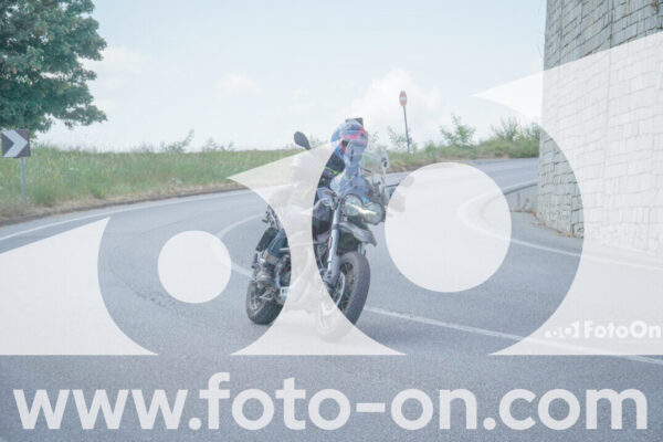 <h1 class="product-title">thumb_FF109197</h1>