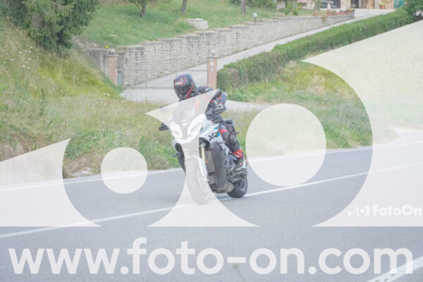 <h1 class="product-title">thumb_FF109200</h1>