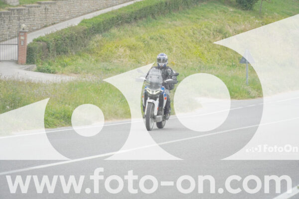 <h1 class="product-title">thumb_FF109233</h1>