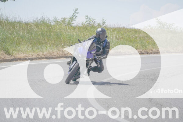 <h1 class="product-title">thumb_FF109276</h1>