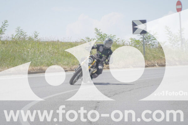<h1 class="product-title">thumb_FF109291</h1>