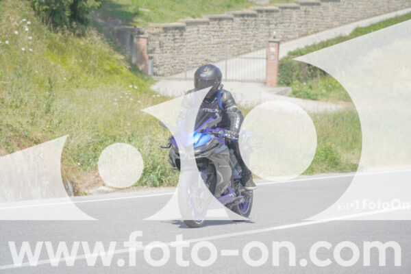 <h1 class="product-title">thumb_FF109331-1</h1>