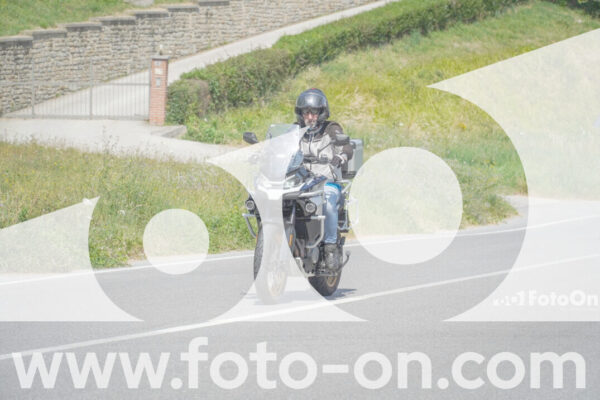 <h1 class="product-title">thumb_FF109356</h1>