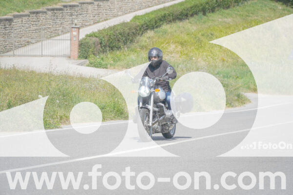 <h1 class="product-title">thumb_FF109358</h1>