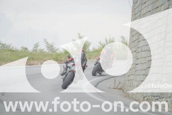 <h1 class="product-title">thumb_FF109377_1</h1>