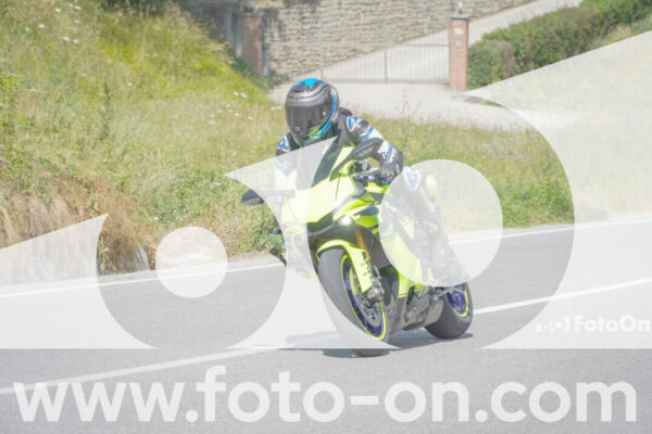<h1 class="product-title">thumb_FF109381</h1>