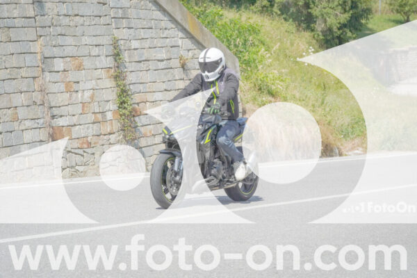 <h1 class="product-title">thumb_FF109439</h1>