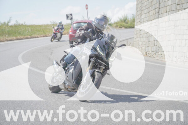 <h1 class="product-title">thumb_FF109443</h1>