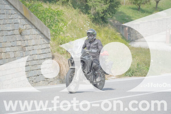 <h1 class="product-title">thumb_FF109481</h1>