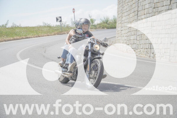 <h1 class="product-title">thumb_FF109491-1</h1>