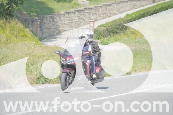 <h1 class="product-title">thumb_FF109531</h1>