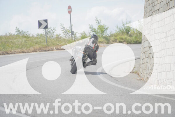 <h1 class="product-title">thumb_FF109559</h1>