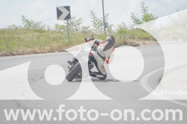 <h1 class="product-title">thumb_FF109566-1</h1>