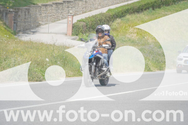 <h1 class="product-title">thumb_FF109591</h1>