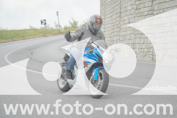 <h1 class="product-title">thumb_FF109638</h1>