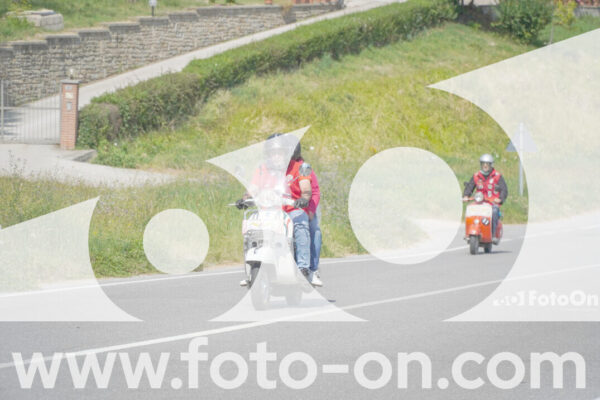 <h1 class="product-title">thumb_FF109647</h1>