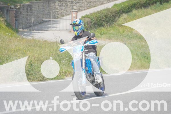 <h1 class="product-title">thumb_FF109663</h1>
