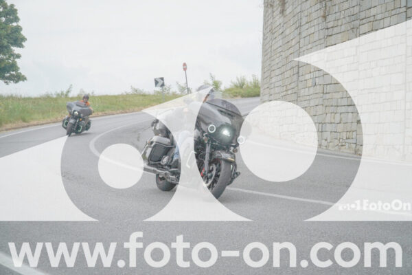 <h1 class="product-title">thumb_FF109670</h1>