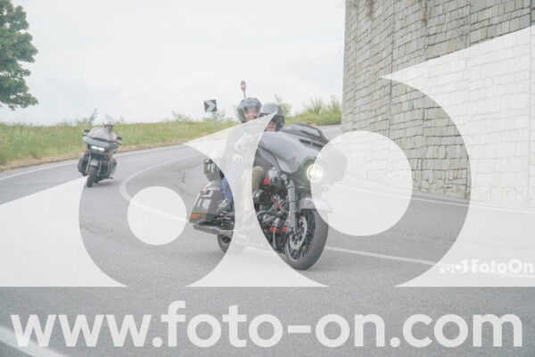 <h1 class="product-title">thumb_FF109678</h1>
