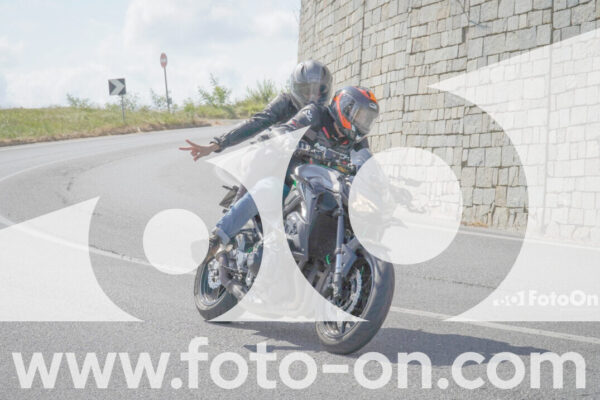 <h1 class="product-title">thumb_FF109681</h1>