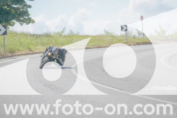 <h1 class="product-title">thumb_FF109682-1</h1>