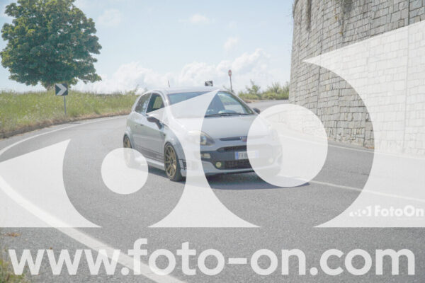 <h1 class="product-title">thumb_FF109731</h1>