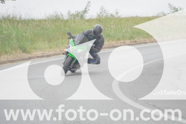 <h1 class="product-title">thumb_FF109734</h1>