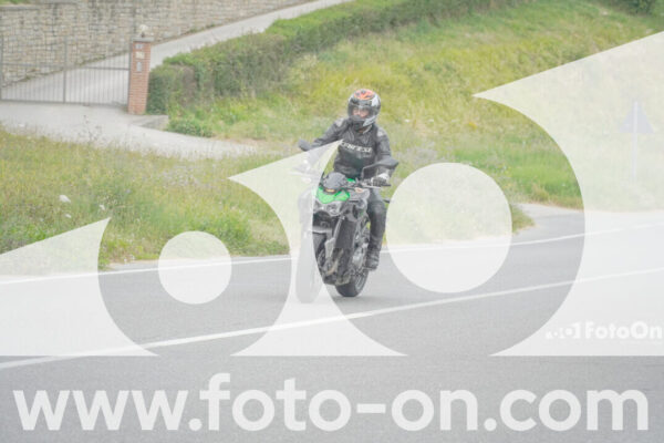 <h1 class="product-title">thumb_FF109754</h1>