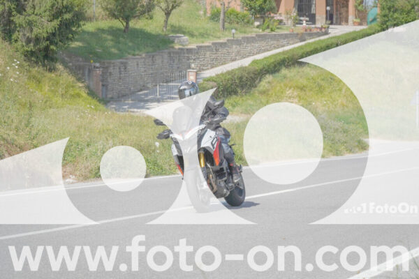 <h1 class="product-title">thumb_FF109771-1</h1>