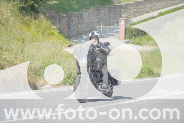 <h1 class="product-title">thumb_FF109783-1</h1>