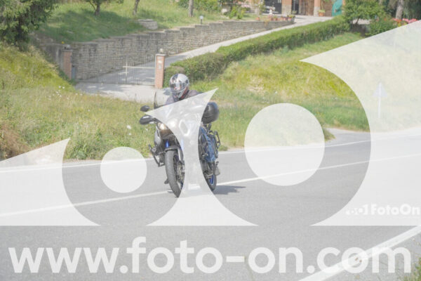 <h1 class="product-title">thumb_FF109808-1</h1>