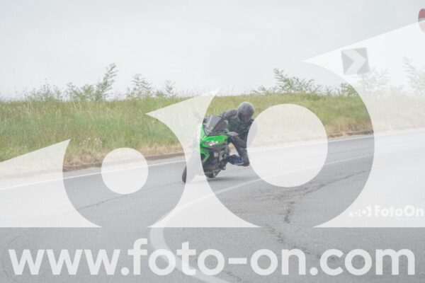 <h1 class="product-title">thumb_FF109829</h1>