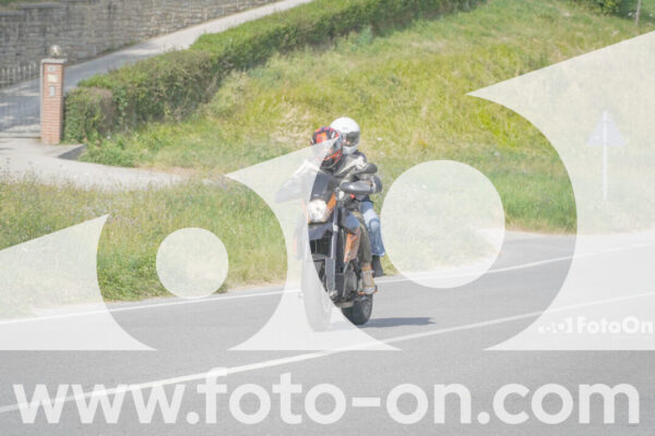 <h1 class="product-title">thumb_FF109878</h1>
