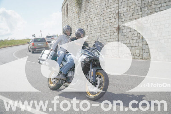 <h1 class="product-title">thumb_FF109879</h1>