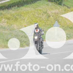 thumb_FF109889-1