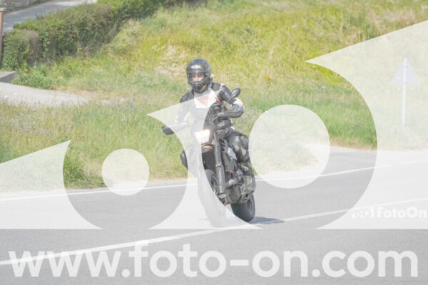 <h1 class="product-title">thumb_FF109891</h1>