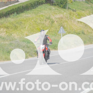 thumb_FF109897-1