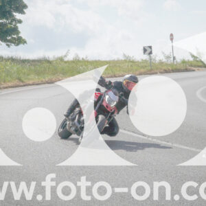 thumb_FF109930