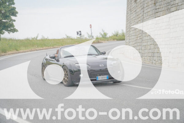 <h1 class="product-title">thumb_FF109985</h1>