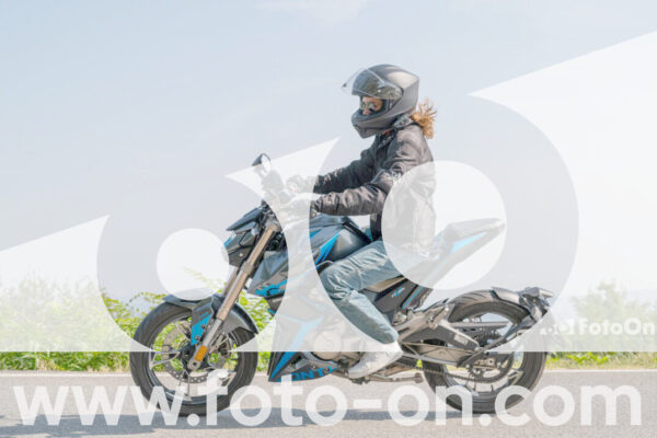 <h1 class="product-title">thumb_2025-08-14-Foto-On-a-Barolo-10</h1>