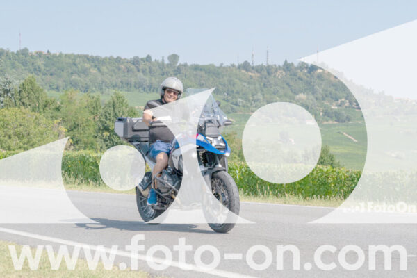 <h1 class="product-title">thumb_2025-08-14-Foto-On-a-Barolo-11</h1>