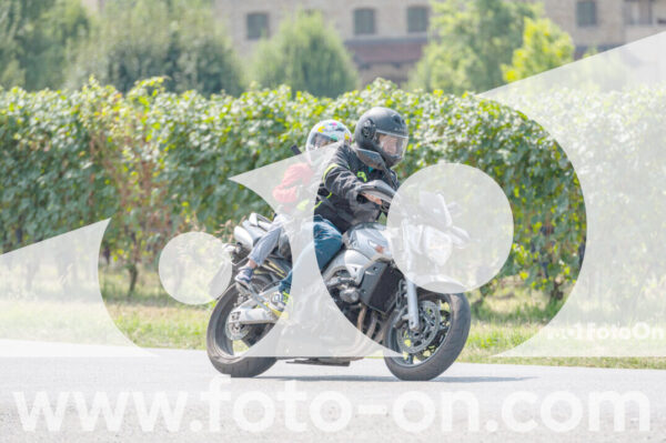 <h1 class="product-title">thumb_2025-08-14-Foto-On-a-Barolo-19</h1>